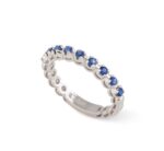 Classic Gold Ring with Sapphire