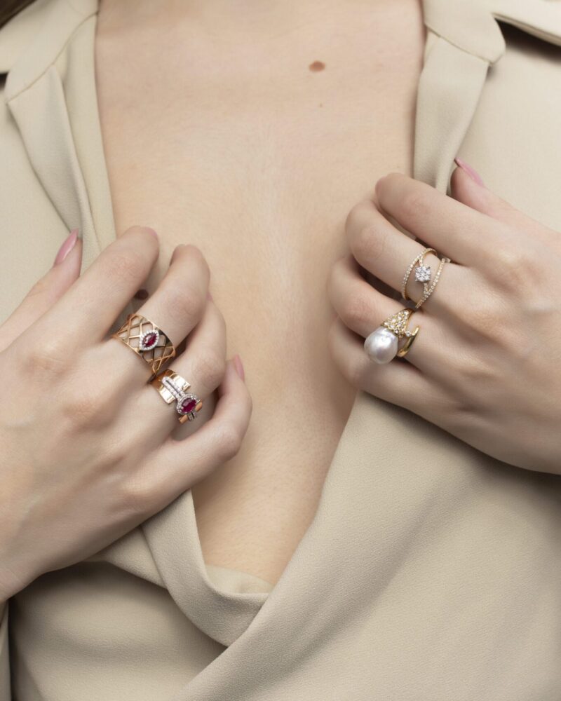 Daily dazzle Diamond Ring with Colored Stones - Image 2