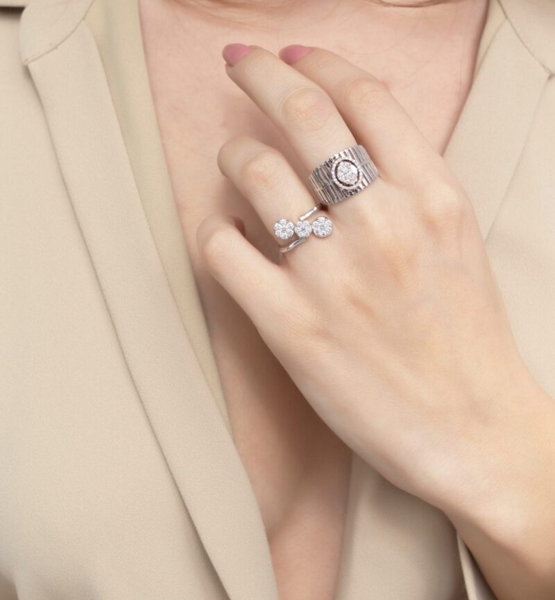 Classic Diamond Ring with Marquise - Image 2