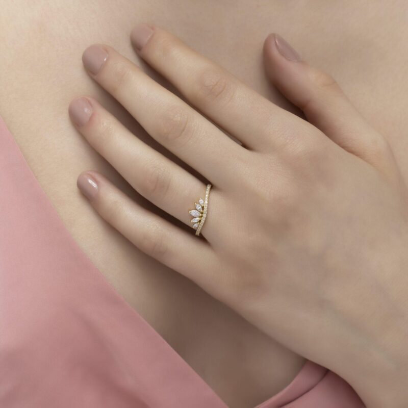 Classic Diamond Ring with Marquise - Image 2