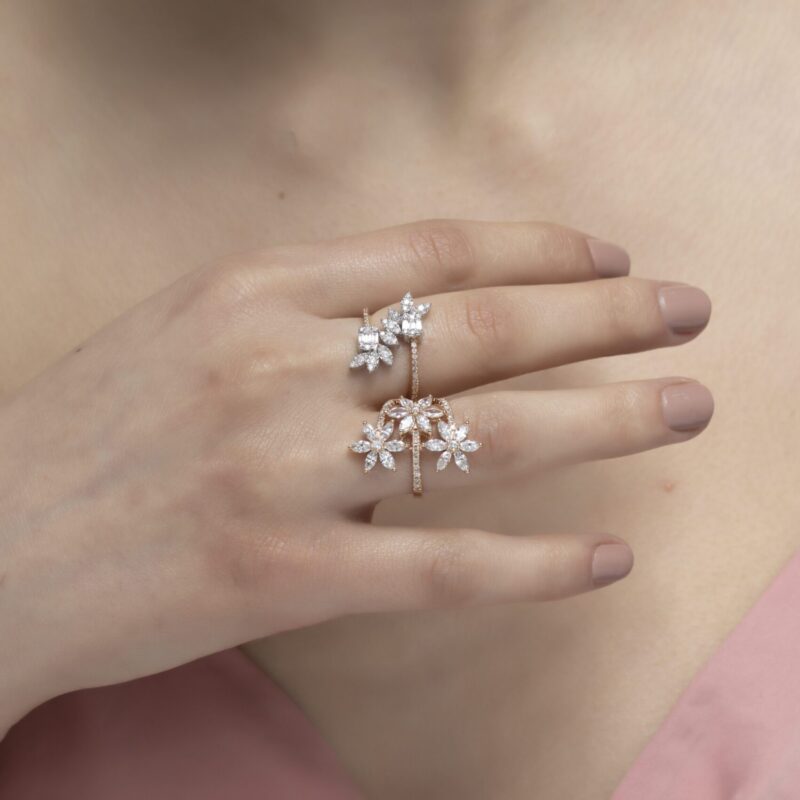 Classic Diamond Ring with Marquise Diamond - Image 3