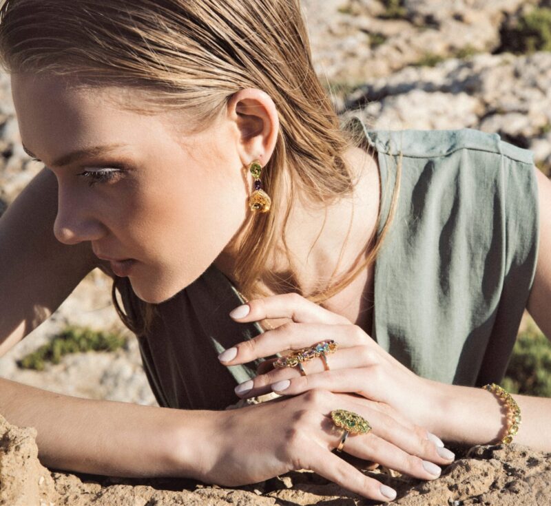 Daily Dazzle Ring with Precious Stones - Image 3