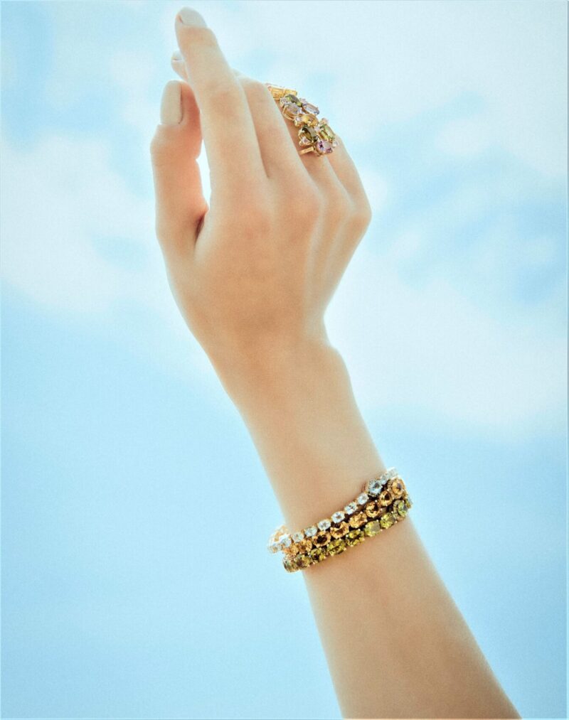Daily Dazzle Bracelet With Colored Stones - Image 3