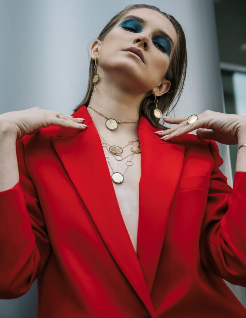 Oummi Diamond Necklace with Fancy Diamond - Image 3