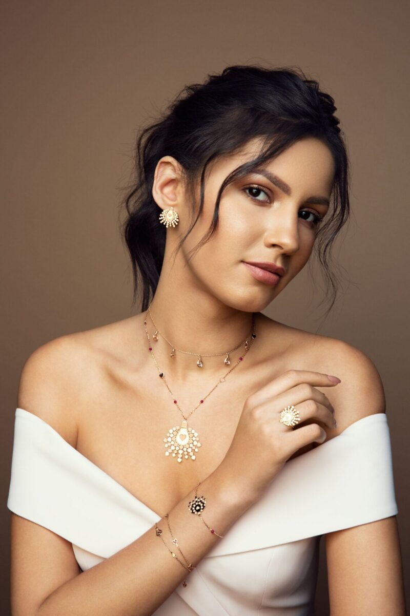 Light Gold Necklace Love with Ruby - Image 2