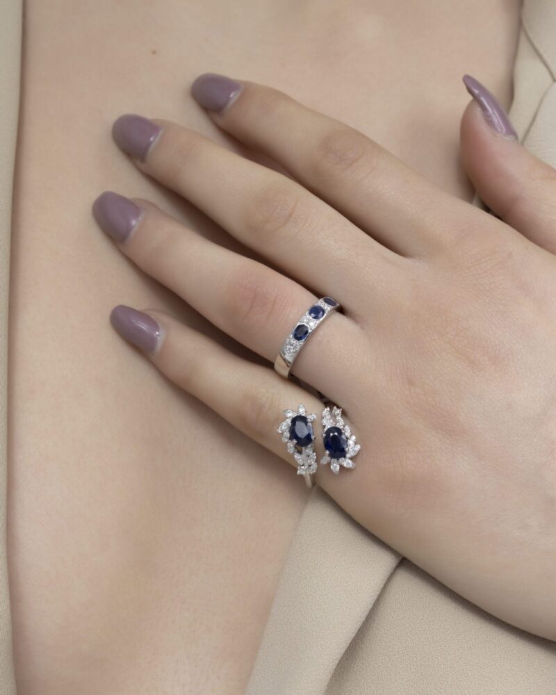 Classic Diamond Ring with Sapphire - Image 2