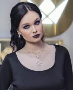 3197876371.jpg