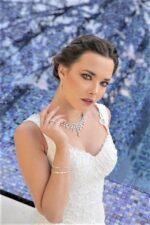 Bridal Gold Necklace - Image 2
