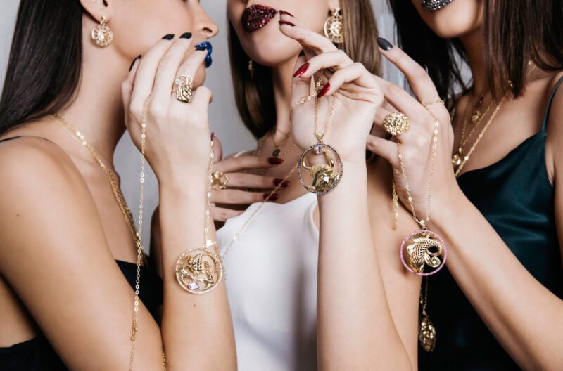 Zodiac Diamond Ring Capricorn with Precious Stone - Image 2