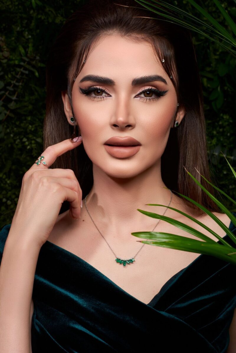 Classic Diamond Earrings with Emerald - Image 2