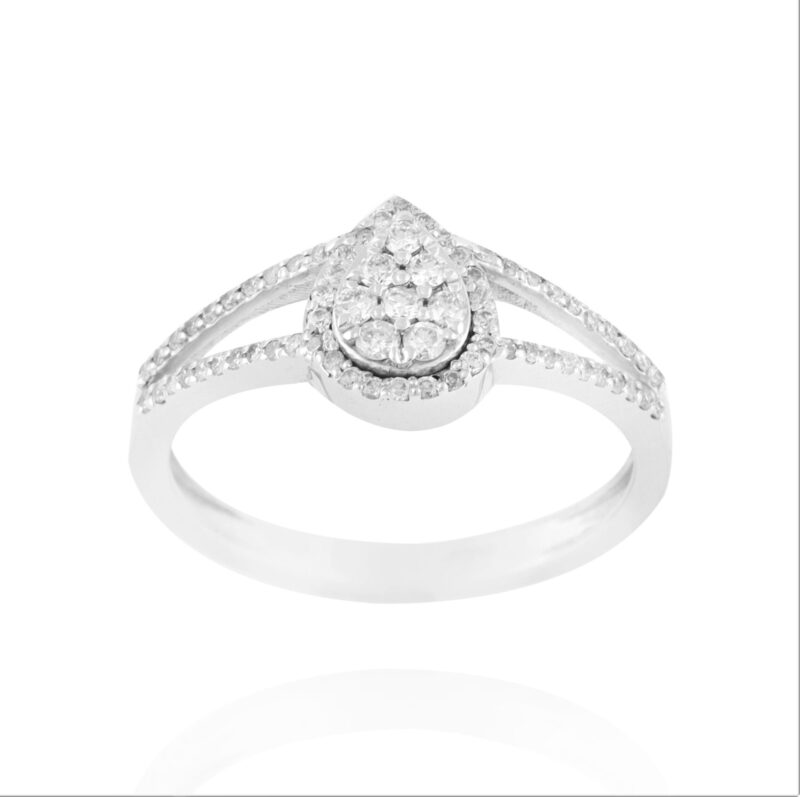 Classic Diamond Ring - Image 3
