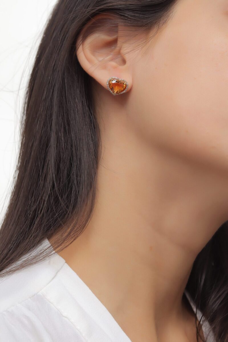Daily Dazzle Diamond Earrings with Heart Precious Colors - Image 2