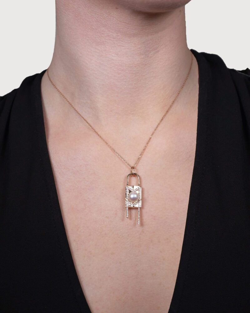 Oummi Diamond Lock Necklace with Pearl - Image 3