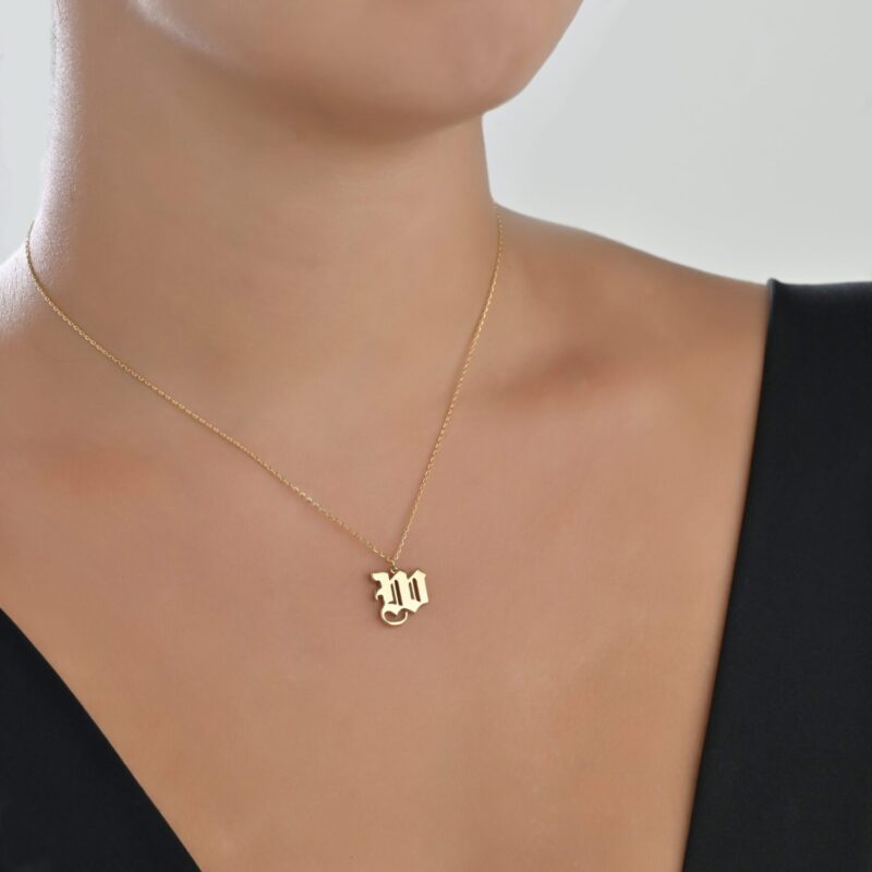 Initials Necklace Letter W - Image 2