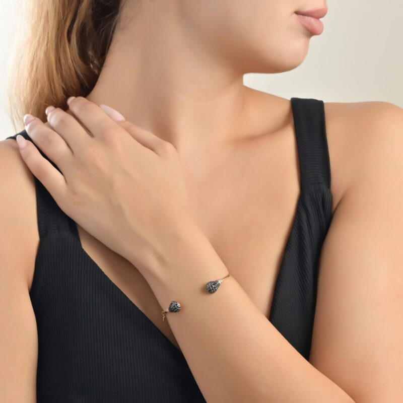 Light Diamond Bracelet with Fancy Diamond - Image 2