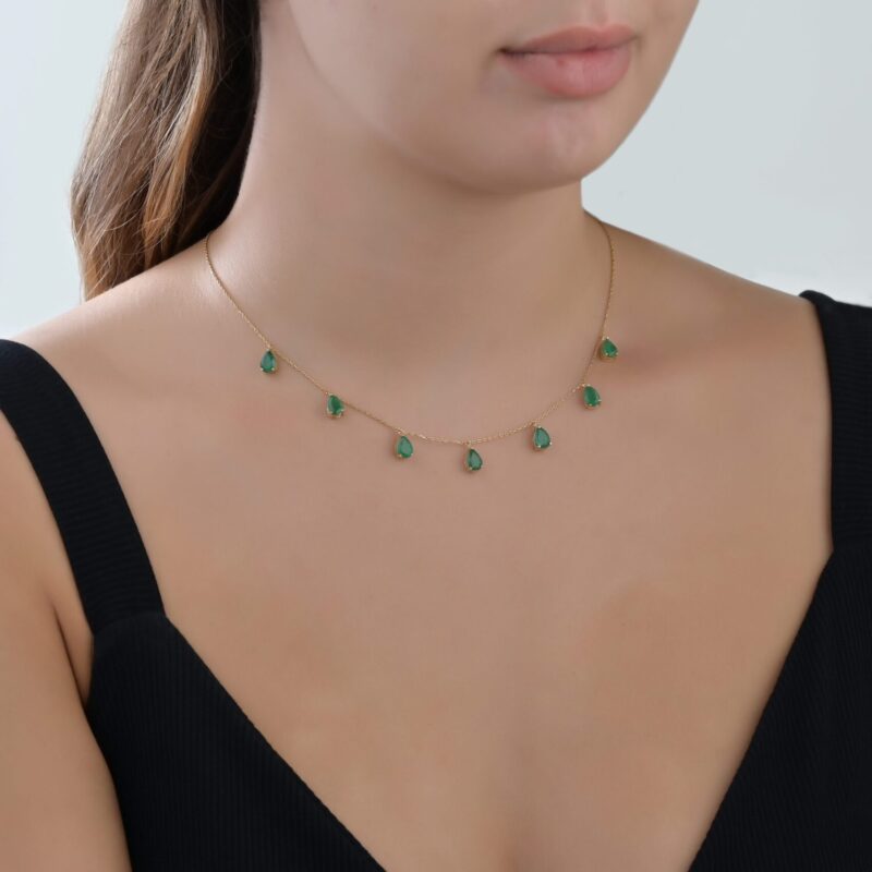 Classic Diamond Necklace with Emerald - Image 3