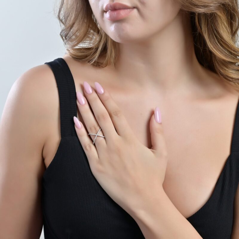 Classic Diamond Ring - Image 3