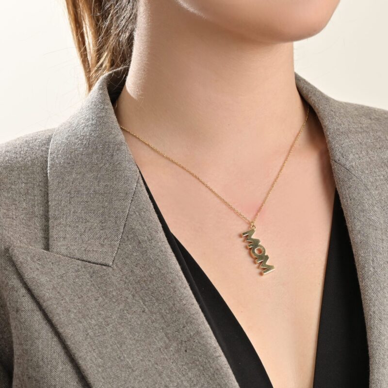 Oummi Gold Necklace - Image 2