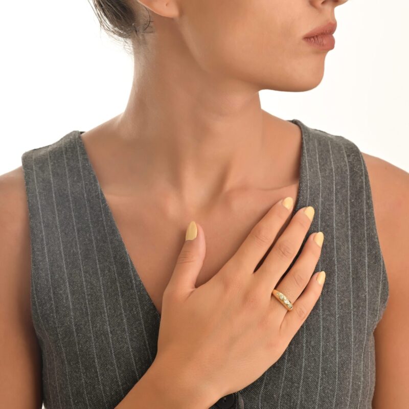 Classic Diamond Ring - Image 2