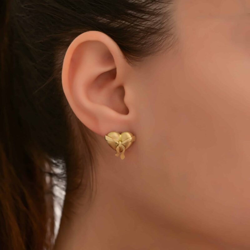 Mon Amour Ruban Gold Earrings - Image 2
