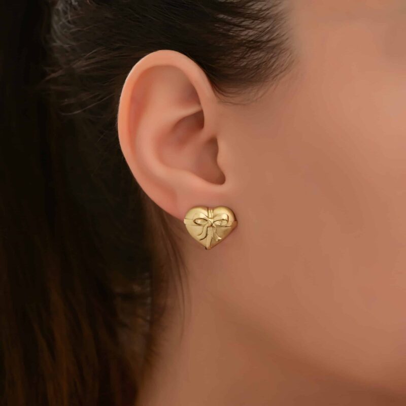 Mon Amour Ruban Gold Earrings - Image 2