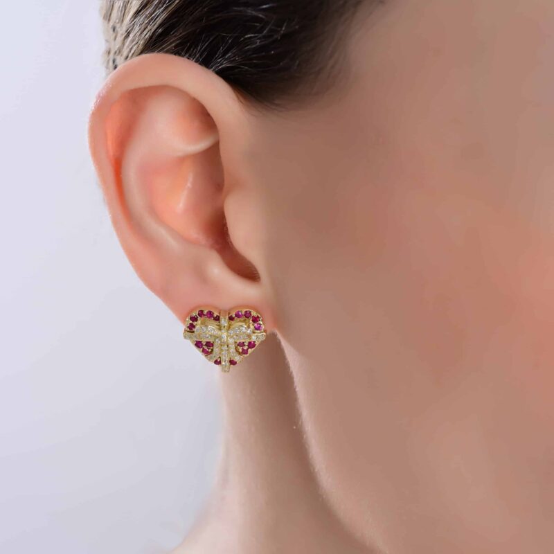 Mon Amour Ruban Diamond Earrings - Image 2